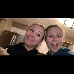 Meet your Posher, Jillian